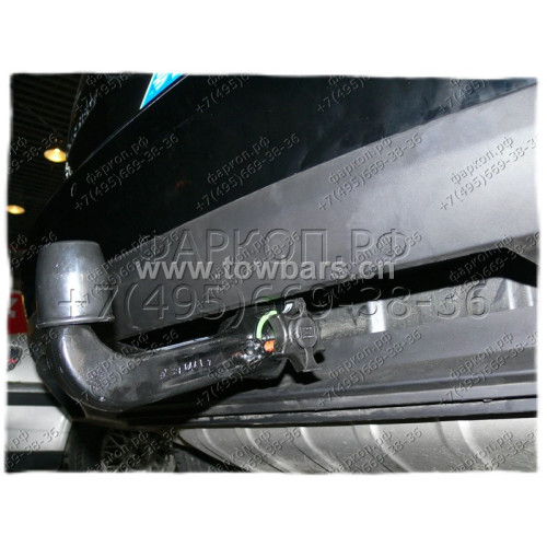 321736600001 WESTFALIA Фаркоп на Volkswagen Touareg 2002-2010, 2010-2018, Porsche Cayenne 2002-2010, 2010-2017. Быстросъемное вертикальное крепление шара на ключе. Нагрузки 3500/140 кг, масса фаркопа 34 кг