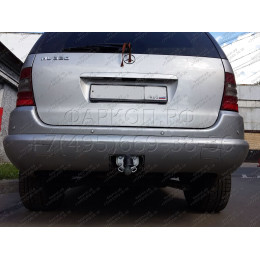 M029A GALIA Полностью оцинкованный фаркоп на Mercedes M-Class w163 1998-2005 (запасное колесо под бампером). Подрозетник убирается за бампер. Тип шара: F. Без вы