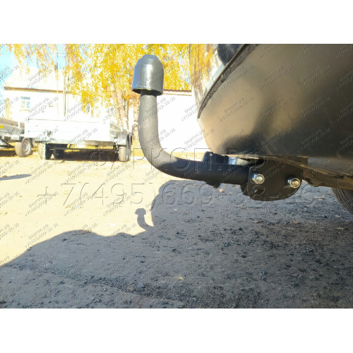 VW 30 AVTOS Фаркоп на Volkswagen Passat B5 седан/универсал 1996-2005 без подрезки бампера. Тип шара: A. Нагрузки: 2000/75 кг, масса фаркопа 20 кг (без электрики в комплекте)