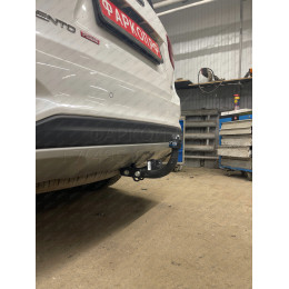 6761-AN ORIS Фаркоп на Kia Sorento Prime 2015-2018, 2018-2020, Hyundai Santa Fe 2018-2021. Необходима подрезка бампера. Тип шара: A. Нагрузки: 2000/75 кг, масса фаркопа 19,5 кг (без эле