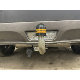 92402-A MOTODOR Фаркоп с оцинкованным шаром на Suzuki Vitara 2015-, Suzuki SX4 S-Cross 2013-2022. Необходима подрезка бампера. Тип шара: A. Нагрузки: 1400/75 кг, масса фаркопа