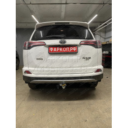 92506-A MOTODOR Фаркоп с оцинкованным шаром на Toyota RAV4 2013-2019. Необходима подрезка бампера. Тип шара: A. Нагрузки: 1500/75 кг, масса фаркопа 23 кг (без элект