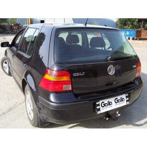 A020C GALIA Полностью оцинкованный фаркоп на Audi A3 хетчбек 3/5 дверей 1996-2003, VW Bora седан/универсал (только 2WD) 1998-2005, VW Golf IV хетчбек 3/5 дверей, универсал (только 2WD) 1997-2003. Подрозетник убирается за бампер. Тип шара: C (горизонтальны