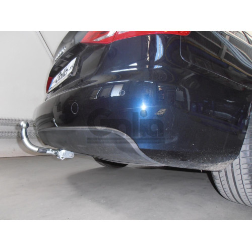A047C GALIA Полностью оцинкованный фаркоп на Audi A4 B8 седан/универсал 2007-2015, Audi A4 Allroad 2009-2016, Audi A5 Sportback 2008-2016. Подрозетник убирается за бампер. Тип шара: C (горизонтальный съемный). Невидимый вырез бампера. Нагрузки: 2200/90 кг