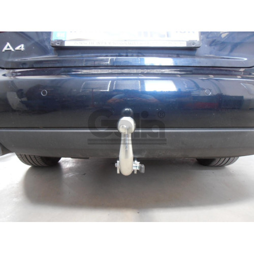 A047C GALIA Полностью оцинкованный фаркоп на Audi A4 B8 седан/универсал 2007-2015, Audi A4 Allroad 2009-2016, Audi A5 Sportback 2008-2016. Подрозетник убирается за бампер. Тип шара: C (горизонтальный съемный). Невидимый вырез бампера. Нагрузки: 2200/90 кг