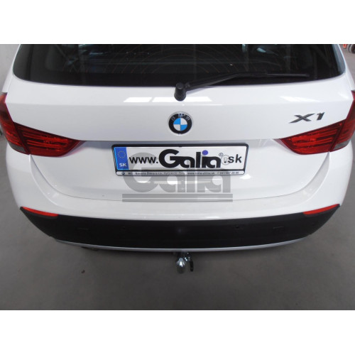 B018A GALIA Полностью оцинкованный фаркоп на BMW X1 E84 2009-2015, кроме M-обвеса. Подрозетник убирается за бампер. Тип шара: A. Без выреза бампера. Нагрузки: 2000/85 кг, масса фаркопа 12,72 кг