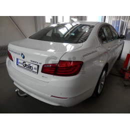 B020A GALIA Полностью оцинкованный фаркоп на BMW 5-Series седан F10 / универсал F11 2010-2016, BMW 5-Series GT F07 2010-2017. Подрозетник убирается за бампер. Тип шара: A. Не