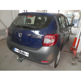 D044C GALIA Полностью оцинкованный фаркоп на Renault Sandero 2014-2022, Renault Sandero Stepway 2014-2022. Тип шара: C (горизонтальный съемный). Невидимый вырез бампера. Наг