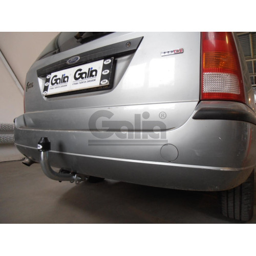 F049C GALIA Полностью оцинкованный фаркоп на Ford Focus I универсал 1998-2004. Тип шара: C (горизонтальный съемный). Установка без снятия и выреза бампера. Нагрузки: 1300/65 кг, масса фаркопа 17,77 кг