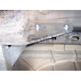 F049C GALIA Полностью оцинкованный фаркоп на Ford Focus I универсал 1998-2004. Тип шара: C (горизонтальный съемный). Установка без снятия и выреза бампера. 
