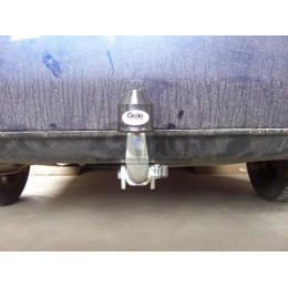 F097C GALIA Полностью оцинкованный фаркоп на Ford Mondeo седан/хетчбек 2000-2006. Подрозетник убирается за бампер. Тип шара: C (горизонтальный съемный). Не