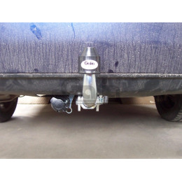 F097C GALIA Полностью оцинкованный фаркоп на Ford Mondeo седан/хетчбек 2000-2006. Подрозетник убирается за бампер. Тип шара: C (горизонтальный съемный). Не