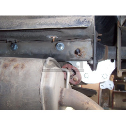 F097C GALIA Полностью оцинкованный фаркоп на Ford Mondeo седан/хетчбек 2000-2006. Подрозетник убирается за бампер. Тип шара: C (горизонтальный съемный). Не