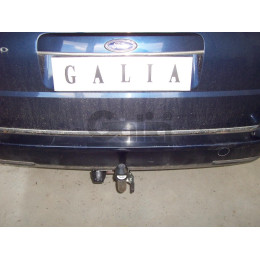 F102A GALIA Полностью оцинкованный фаркоп на Ford Mondeo универсал 1993-2006. Тип шара: A. Подрезка бампера. Нагрузки: 1800/75 кг, масса фаркопа 17,22 кг