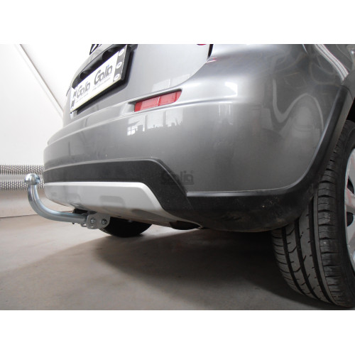 F109A GALIA Полностью оцинкованный фаркоп на Suzuki SX4 хетчбек 5 дверей 2006-2013 2WD/4WD, FIAT Sedici 2006-2014. Тип шара: A. Невидимый вырез бампера. Нагрузки: 1200/70 кг, масса фаркопа 17,32 кг