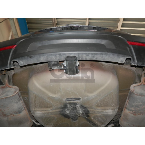 F123C GALIA Полностью оцинкованный фаркоп на Ford Explorer 2011-2015 (без подрезки бампера), Ford Explorer 2015-2020 (минимальная подрезка бампера). Подрозетник убирается за бампер. Тип шара: C (горизонтальный съемный). Нагрузки: 2400/130 кг, масса фаркоп