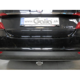F131A GALIA Полностью оцинкованный фаркоп на FIAT Tipo седан 2015-, FIAT Egea 2015-. Подрозетник убирается за бампер. Тип шара: A. Невидимый вырез бампера. Нагр