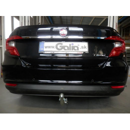 F131A GALIA Полностью оцинкованный фаркоп на FIAT Tipo седан 2015-, FIAT Egea 2015-. Подрозетник убирается за бампер. Тип шара: A. Невидимый вырез бампера. Нагр