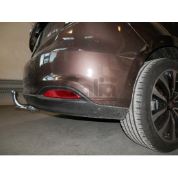F132A GALIA Полностью оцинкованный фаркоп на FIAT Tipo хетчбек 2016-. Подрозетник убирается за бампер. Тип шара: A. Невидимый вырез бампера. Нагрузки: 1600