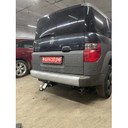FA 0951-E Бизон Фаркоп на Honda Element 2003-2011 без подрезки бампера. Тип шара: E (легкосъемный шар под квадрат). Нагрузки: 2500/120 кг. Не комплектуется элект