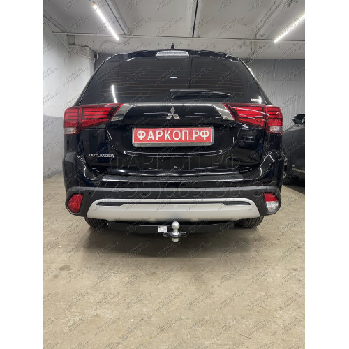FA 0995-E Бизон Фаркоп на Mitsubishi Outlander 2012-2022 без подрезки бампера. Тип шара: E (легкосъемный шар под квадрат). Нагрузки: 3200/120 кг. Не комплектуется электрикой