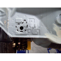 H081C GALIA Полностью оцинкованный фаркоп на Honda City 2008-2013. Тип шара: C (горизонтальный съемный). Невидимый вырез бампера. Нагрузки: 1000/70 кг, масса фа