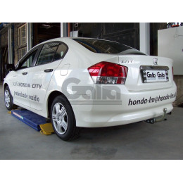 H081C GALIA Полностью оцинкованный фаркоп на Honda City 2008-2013. Тип шара: C (горизонтальный съемный). Невидимый вырез бампера. Нагрузки: 1000/70 кг, масса фа