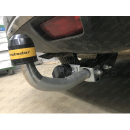 91412-A MOTODOR Фаркоп с оцинкованным шаром на Nissan X-Trail T32 2014-2022, Renault Koleos 2017-2020 без выреза в бампере. Тип шара: A. Нагрузки: 2000/100 кг, масса фаркопа 19,5 кг