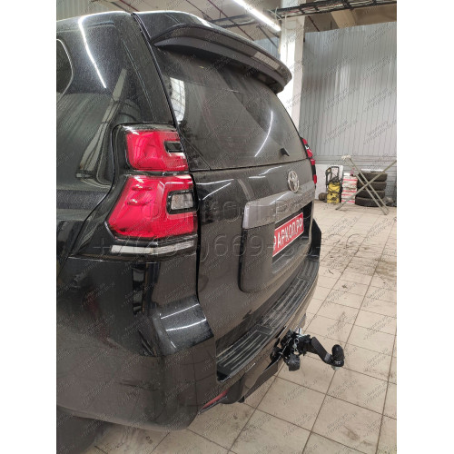 FA 1009-E Бизон Фаркоп на Toyota Land Cruiser Prado 150 2009-2023, Toyota Land Cruiser Prado 120 2002-2009 (3 точки крепления), Lexus GX 2003-2009, 2009-2023 без подрезки бампера. Тип шара: E (легкосъемный шар под квадрат). Нагрузки: 3500/120 кг. Не компл