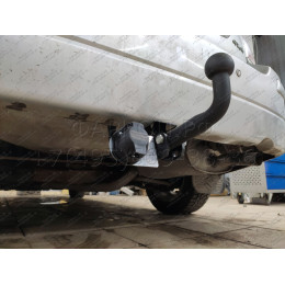 SZ 07 AVTOS Фаркоп на Suzuki Liana хетчбек 2001-2007. Необходима подрезка бампера. Тип шара: A. Нагрузки: 1200/75 кг, масса фаркопа 17 кг (без электрики в комплект