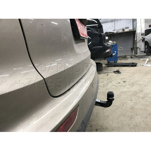 321736600001 WESTFALIA Фаркоп на Volkswagen Touareg 2002-2010, 2010-2018, Porsche Cayenne 2002-2010, 2010-2017. Быстросъемное вертикальное крепление шара на ключе. Нагрузки 3500/140 кг, масса фаркопа 34 кг