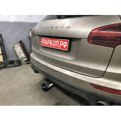 321736600001 WESTFALIA Фаркоп на Volkswagen Touareg 2002-2010, 2010-2018, Porsche Cayenne 2002-2010, 2010-2017. Быстросъемное вертикальное крепление шара на ключе. Нагрузки 3500/140 кг, масса фаркопа 34 кг
