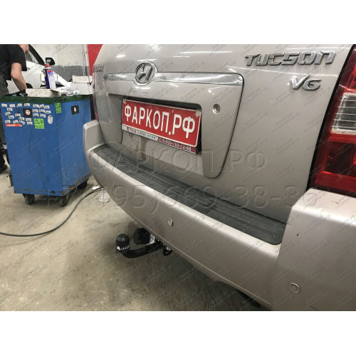 H204-A Лидер-плюс ТСУ для Hyundai Tucson 2004-2010, Kia Sportage 2005-2010 без снятия и выреза бампера. Нагрузки: 1500/75 кг, масса фаркопа 17,4 кг (без электрики в комплекте)