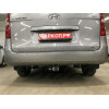 H077C GALIA Полностью оцинкованный фаркоп на Hyundai Starex 2008-2018, 2018-2023, Hyundai H1 2008-2018, 2018-2023. Тип шара: C (горизонтальный съемный). Установка без снятия и выреза бампера. Нагрузки: 2300/100 кг, масса фаркопа 25,57 кг