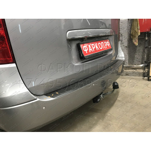 H077C GALIA Полностью оцинкованный фаркоп на Hyundai Starex 2008-2018, 2018-2023, Hyundai H1 2008-2018, 2018-2023. Тип шара: C (горизонтальный съемный). Установка без снятия и выреза бампера. Нагрузки: 2300/100 кг, масса фаркопа 25,57 кг