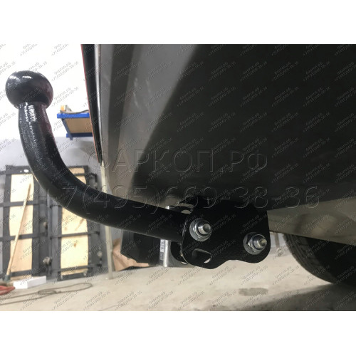 V125-A Лидер-плюс ТСУ для Volkswagen Polo седан 2010-2020, Polo лифтбек 2020-2022, Skoda Rapid лифтбек 2012-2020, 2020-2022. Требуется подрезка бампера. Нагрузки: 1000/75 кг, масса фаркопа 15,02 кг (без электрики в комплекте)