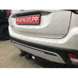 FA 0995-E Бизон Фаркоп на Mitsubishi Outlander 2012-2022 без подрезки бампера. Тип шара: E (легкосъемный шар под квадрат). Нагрузки: 3200/120 кг. Не комплектуется эл