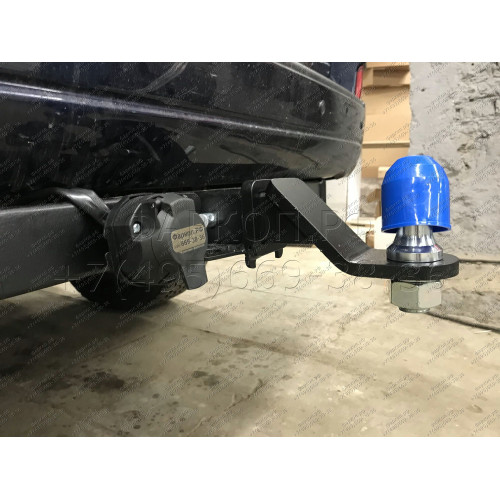 FA 1009-E Бизон Фаркоп на Toyota Land Cruiser Prado 150 2009-2023, Toyota Land Cruiser Prado 120 2002-2009 (3 точки крепления), Lexus GX 2003-2009, 2009-2023 без подрезки бампера. Тип шара: E (легкосъемный шар под квадрат). Нагрузки: 3500/120 кг. Не компл