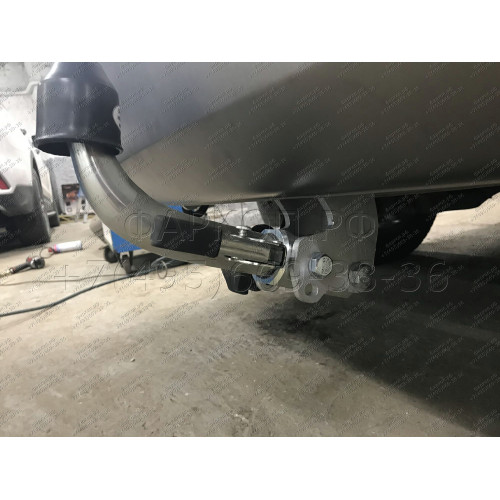 H077C GALIA Полностью оцинкованный фаркоп на Hyundai Starex 2008-2018, 2018-2023, Hyundai H1 2008-2018, 2018-2023. Тип шара: C (горизонтальный съемный). Установка без снятия и выреза бампера. Нагрузки: 2300/100 кг, масса фаркопа 25,57 кг