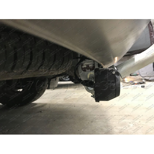 H077C GALIA Полностью оцинкованный фаркоп на Hyundai Starex 2008-2018, 2018-2023, Hyundai H1 2008-2018, 2018-2023. Тип шара: C (горизонтальный съемный). Установка без снятия и выреза бампера. Нагрузки: 2300/100 кг, масса фаркопа 25,57 кг