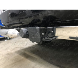 FA 0602-E(N) Бизон Фаркоп с хромированной накладкой на Toyota Land Cruiser Prado 150 2010-2023, Toyota Land Cruiser Prado 120 2002-2010 без подрезки бампера. Тип шара: E (легкосъемны