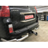 FA 0602-E(N) Бизон Фаркоп с хромированной накладкой на Toyota Land Cruiser Prado 150 2010-2023, Toyota Land Cruiser Prado 120 2002-2010 без подрезки бампера. Тип шара: E (легкосъемный шар под квадрат). Нагрузки: 3300/120 кг. Не комплектуется электрикой