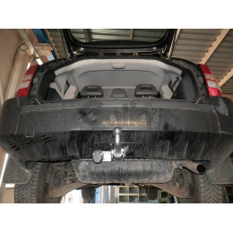 J012C GALIA Полностью оцинкованный фаркоп на Jeep Compass MK 2006-2011, Jeep Liberty 2006-2011. Тип шара: C (горизонтальный съемный). Требуется вырез в бампере. Нагрузк