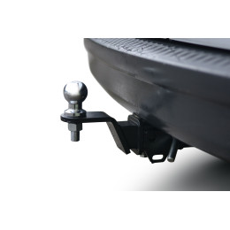 LLA-12-991122.00 PT GROUP Фаркоп на Lada Largus 2012- без подрезки бампера. Тип шара: E (легкосъемный шар под квадрат). Нагрузки: 1300/75 кг, масса фаркопа 21,3 кг (без 