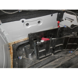 M104A GALIA Полностью оцинкованный фаркоп на Mercedes E-Class w211 седан 2002-2009. Подрозетник убирается за бампер. Тип шара: A. Без выреза бампера. Нагрузки: 22