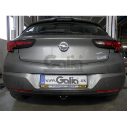 O067C GALIA Полностью оцинкованный фаркоп на Opel Astra K хетчбек 5 дверей 2015-2021. Подрозетник убирается за бампер. Тип шара: C (горизонтальный съемный). 