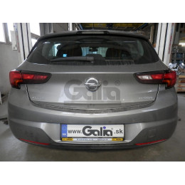 O067C GALIA Полностью оцинкованный фаркоп на Opel Astra K хетчбек 5 дверей 2015-2021. Подрозетник убирается за бампер. Тип шара: C (горизонтальный съемный). 