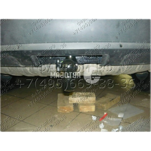 321736600001 WESTFALIA Фаркоп на Volkswagen Touareg 2002-2010, 2010-2018, Porsche Cayenne 2002-2010, 2010-2017. Быстросъемное вертикальное крепление шара на ключе. Нагрузки 3500/140 кг, масса фаркопа 34 кг