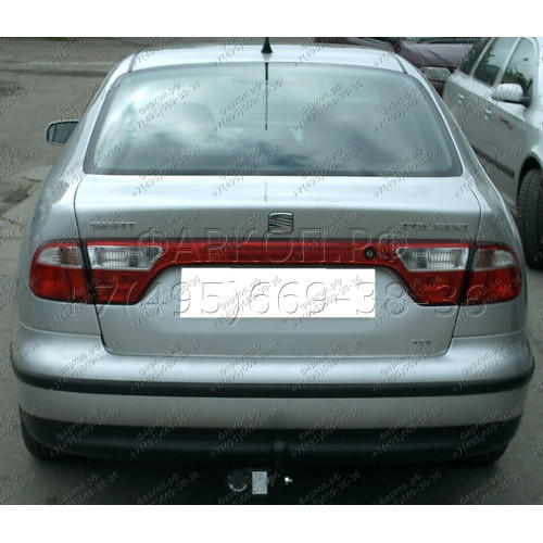 S-101 STEINHOF Фаркоп на Seat Altea 05/2004-2015, Seat Altea XL 2006-2015, Seat Leon хетчбек 5 дверей, кроме FR 09/2005-2012, Seat Toledo седан 2005-2009. Требуется подрезка бампера. Тип шара: A. Нагрузки: 1400/75 кг, масса фаркопа 15,5 кг (без электрики 