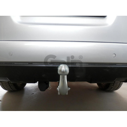 S076C GALIA Полностью оцинкованный фаркоп на Subaru Legacy универсал (BP), Subaru Outback 4WD 2004-2009. Тип шара: C (горизонтальный съемный). Невидимый вырез бампера. Нагрузки: 2000/85 кг, масса фаркопа 17,77 кг